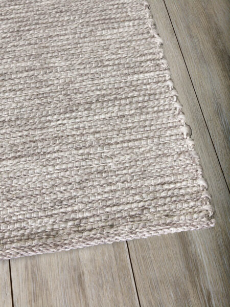 xylo silver grey and natural wool textured flatweave rug corner