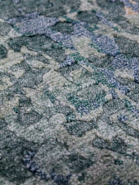 Kowloon Green luxury handknot rug close up detail image