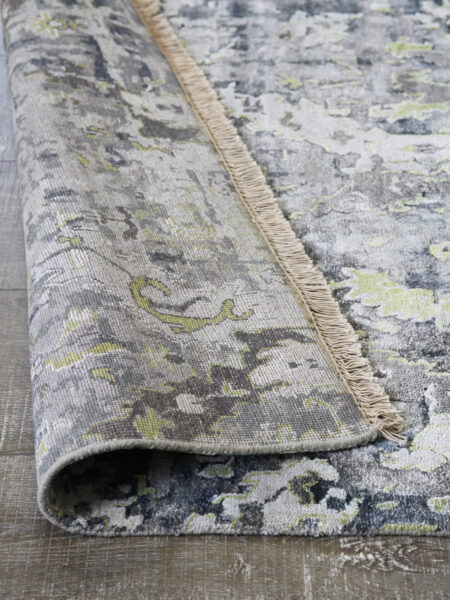 Edinburgh Grey/Green luxury handknotted rug in wool and artsilk