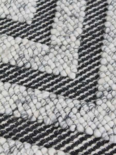 Zamora Taupe handwoven flatweave rug in 100% wool - detail image
