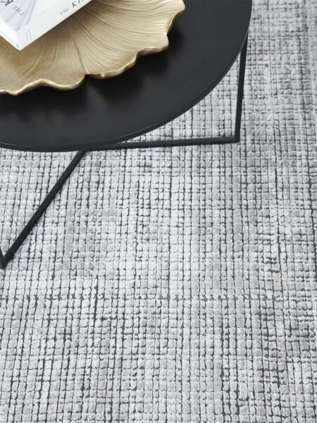 Lava Silver textured rug handloom knotted in wool and artsilk
