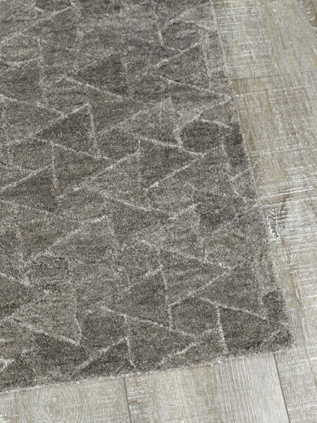 Pasedena Fudge brown/taupe textured wool rug corner image