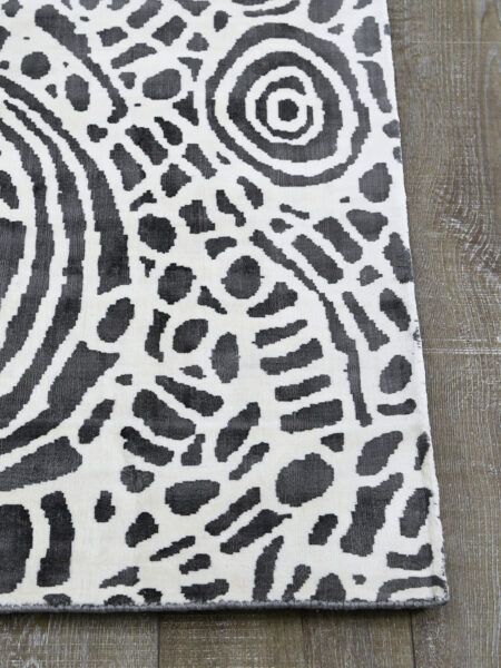 Kwerralya by Charmaine Pwerle - Indigenours rug design with black and white pattern - corner image