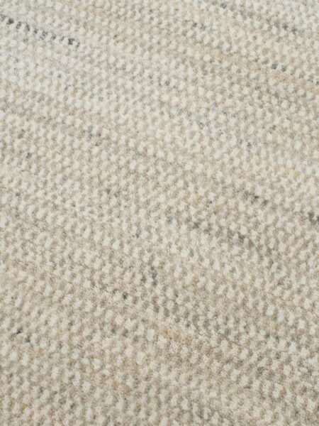 Mystique Rug in Wool and colour Ivory Sand detail of pattern