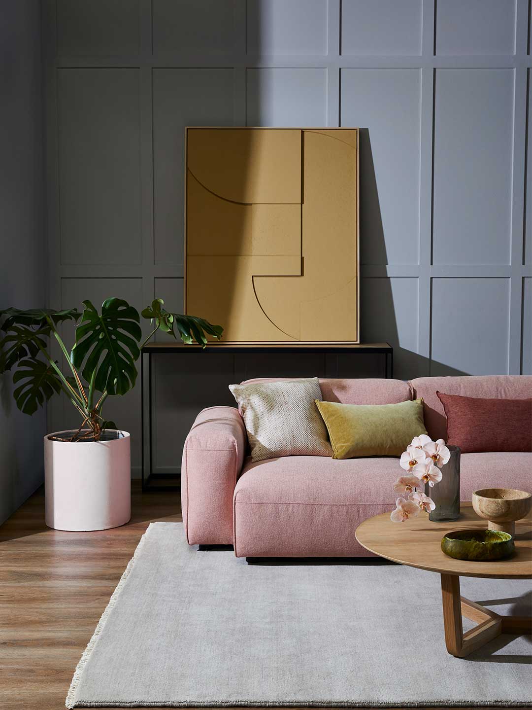 evie sofa in rosewater pink in living room