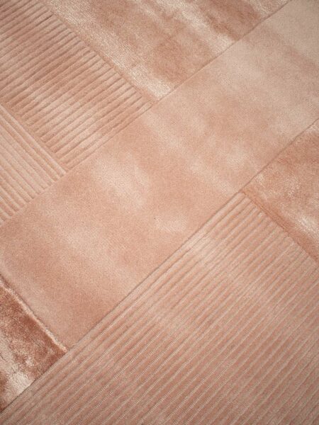 Foster Rosetta peach pink the rug collection detail image