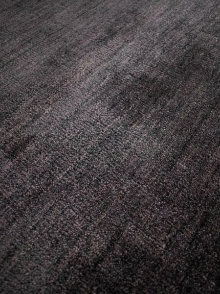 Adore Rug in grape purple colour luxurious hand-woven jute in details